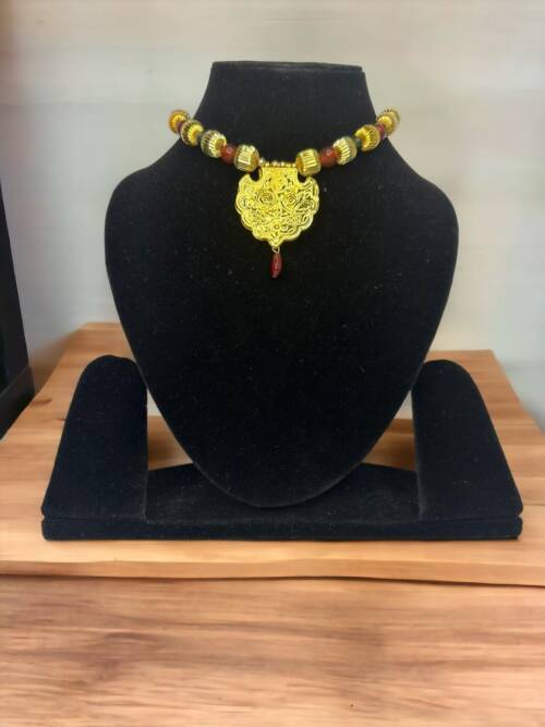 HANDMADE ARTIFICIAL JEWELRY