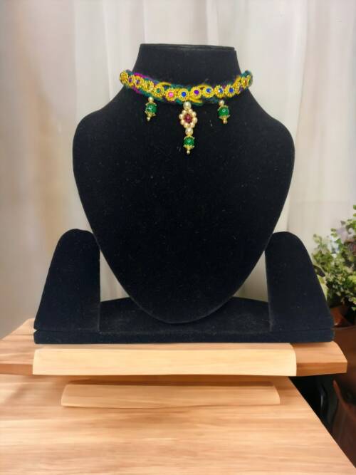 HANDMADE ARTIFICIAL JEWELLERY